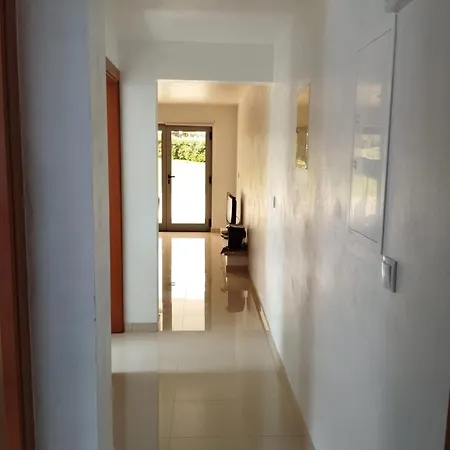 Casa Escaleiras Holiday home *